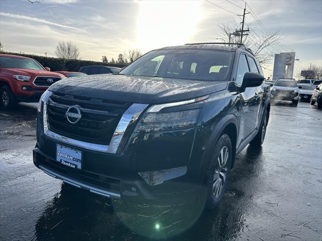 new 2025 Nissan Pathfinder car, priced at $49,375