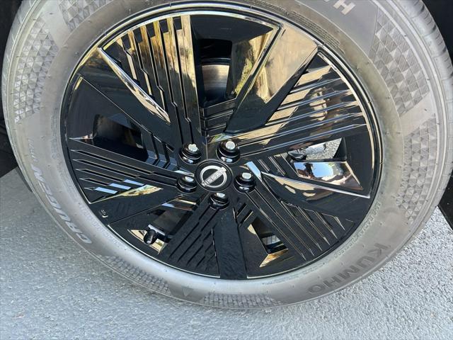new 2025 Nissan Murano car, priced at $42,213