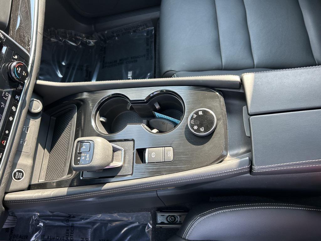 used 2022 Nissan Rogue car, priced at $26,899