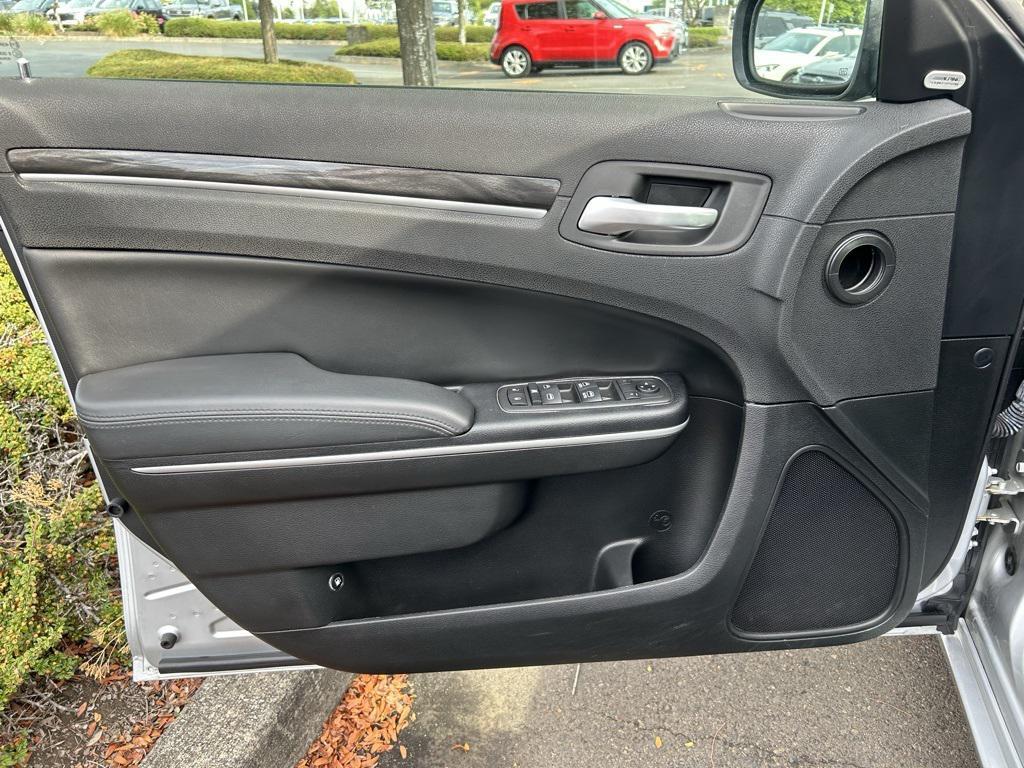 used 2020 Chrysler 300 car, priced at $19,800