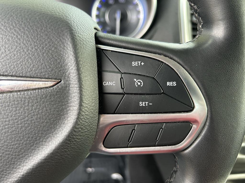 used 2020 Chrysler 300 car, priced at $19,800
