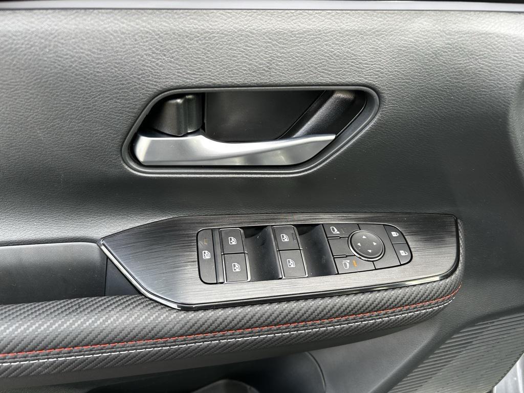 new 2025 Nissan Kicks car, priced at $29,487