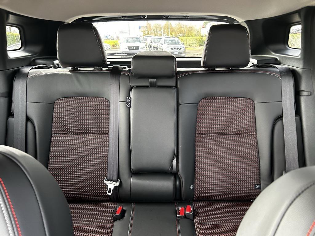 new 2025 Nissan Kicks car, priced at $29,487