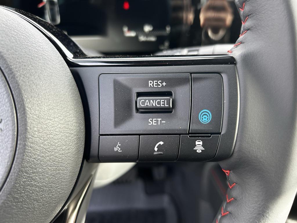 new 2025 Nissan Kicks car, priced at $29,487