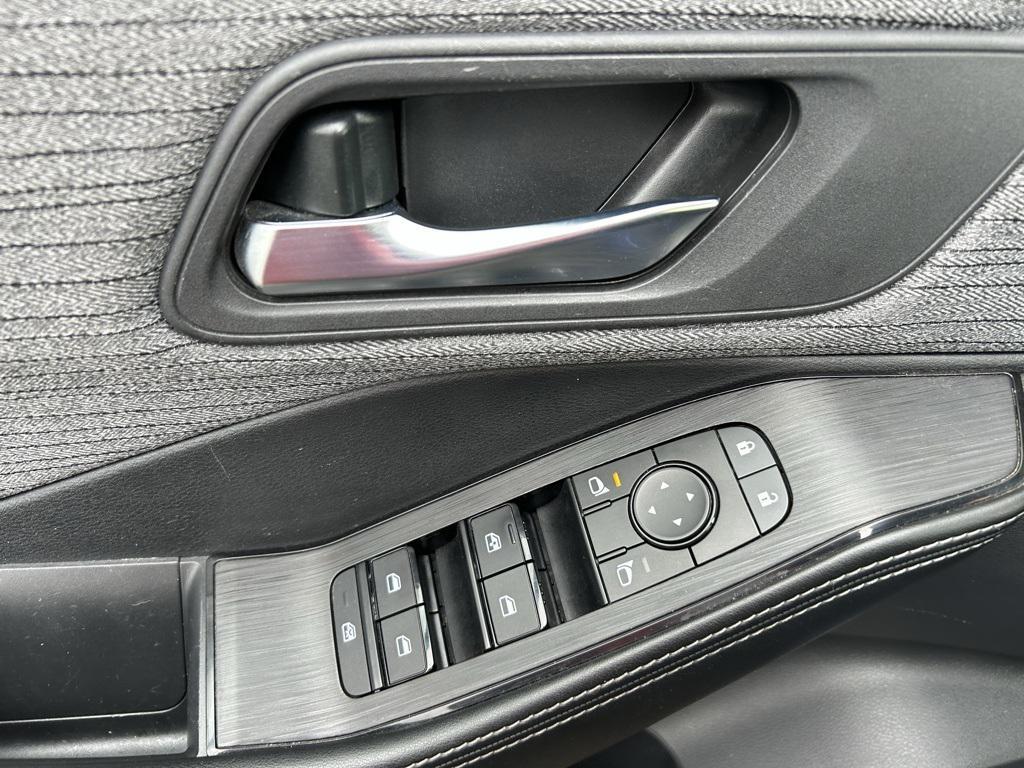 used 2023 Nissan Rogue car, priced at $20,998