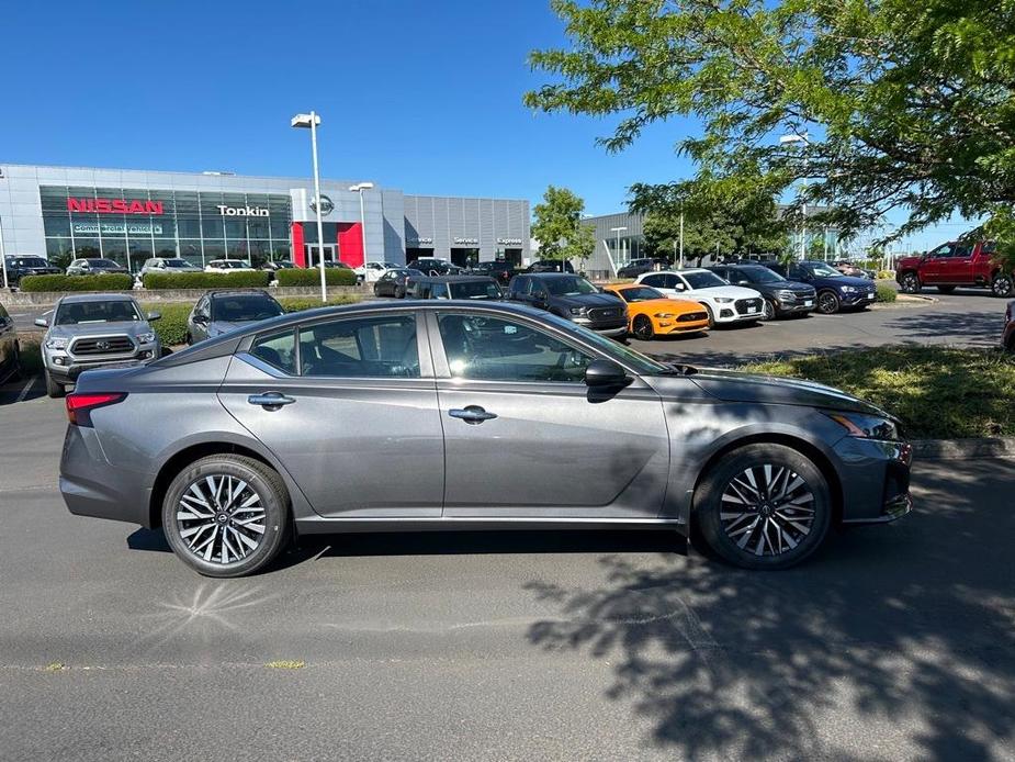 new 2024 Nissan Altima car, priced at $29,100