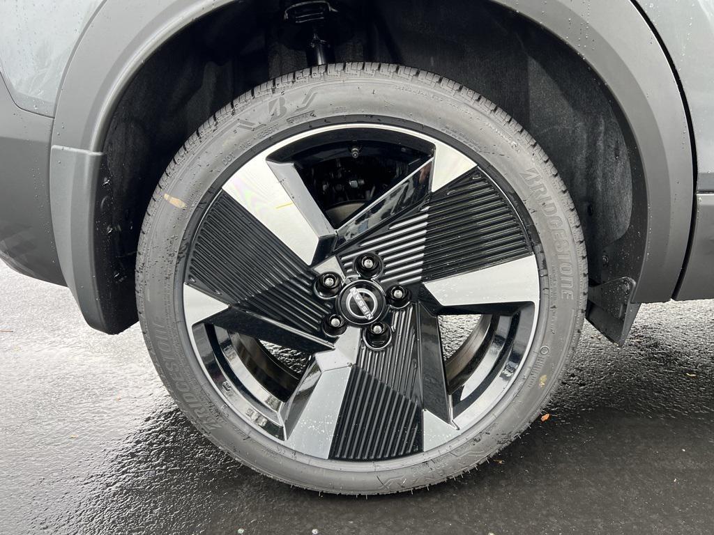 new 2026 Nissan Kicks car, priced at $30,161