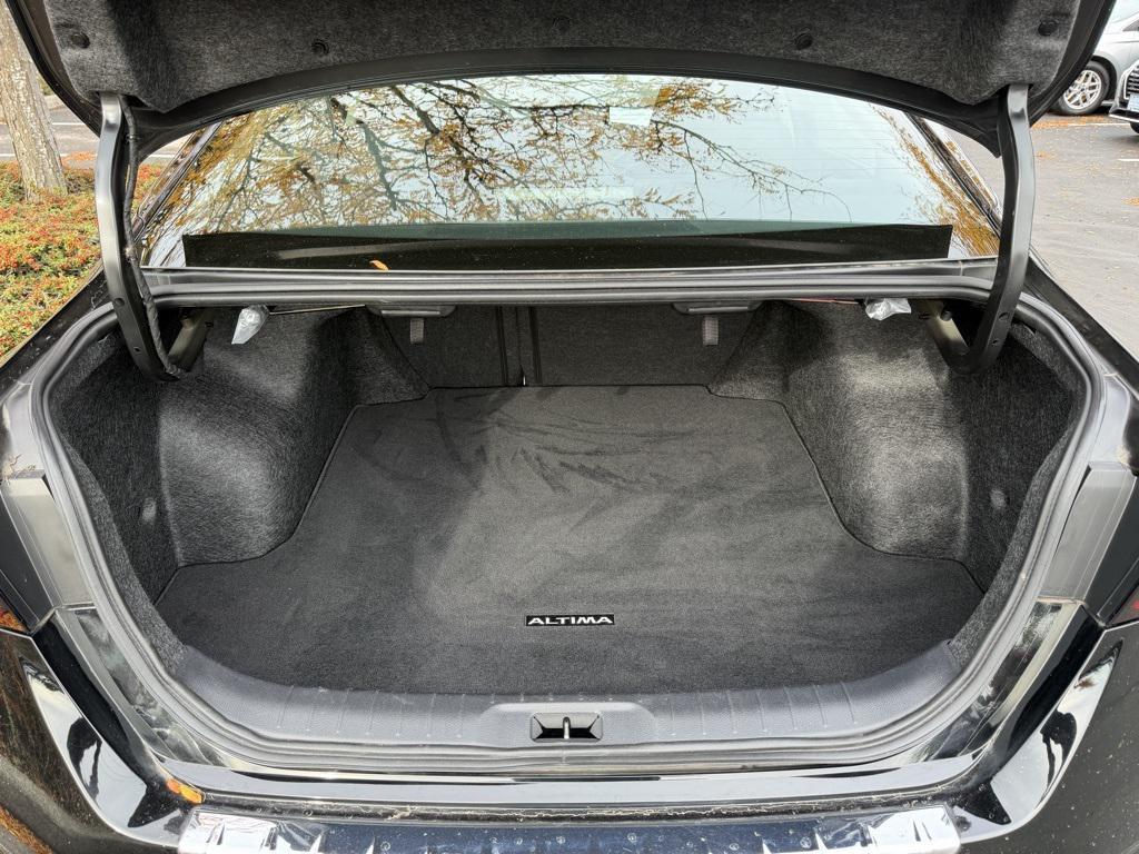 used 2023 Nissan Altima car, priced at $25,500