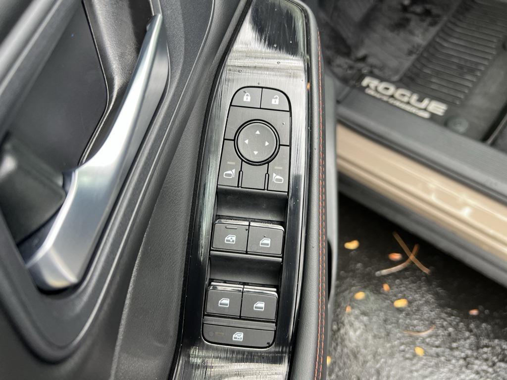 used 2025 Nissan Rogue car, priced at $32,984