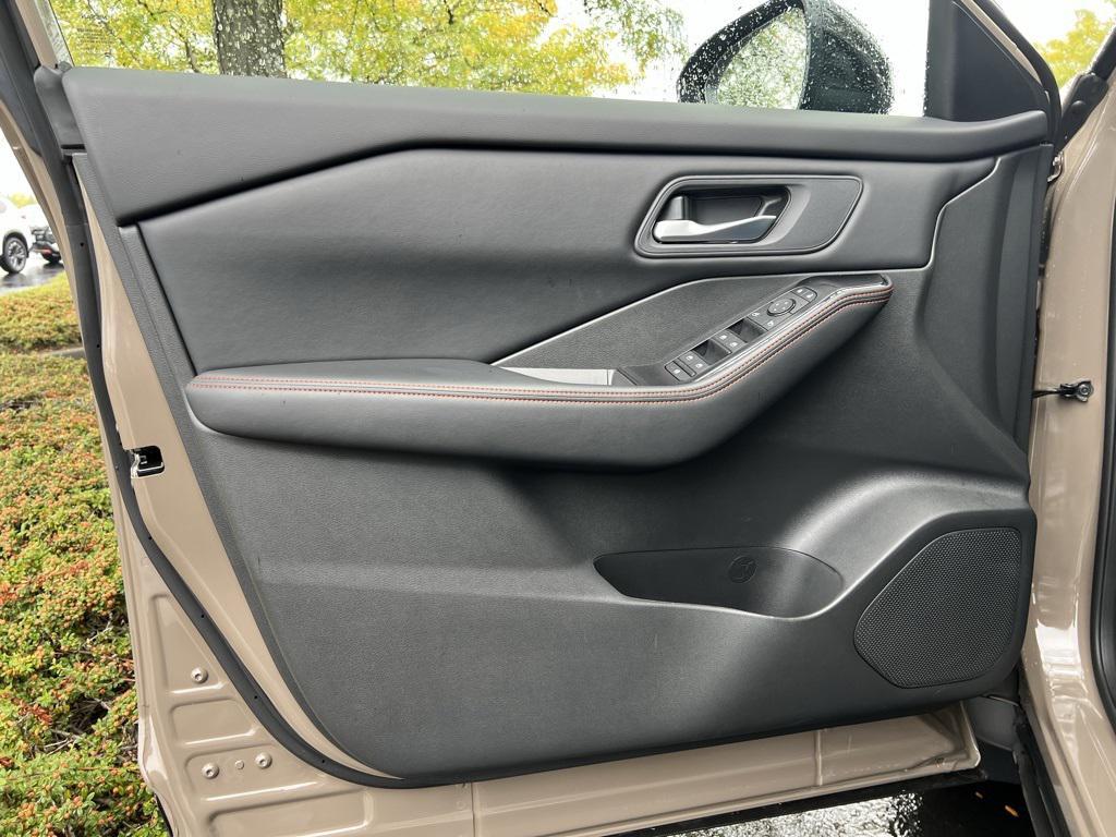 used 2025 Nissan Rogue car, priced at $32,984