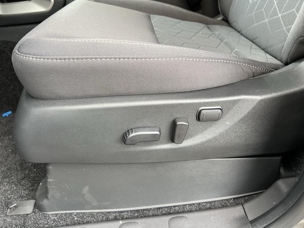 new 2026 Nissan Frontier car, priced at $39,944