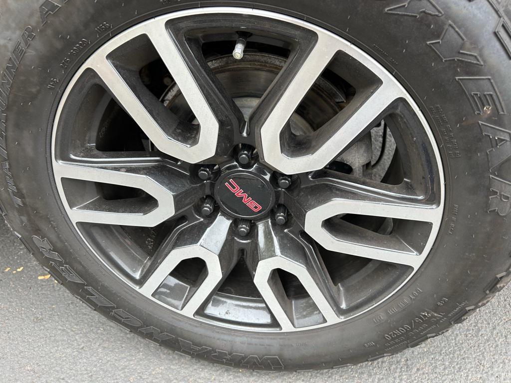 used 2021 GMC Yukon car, priced at $55,000