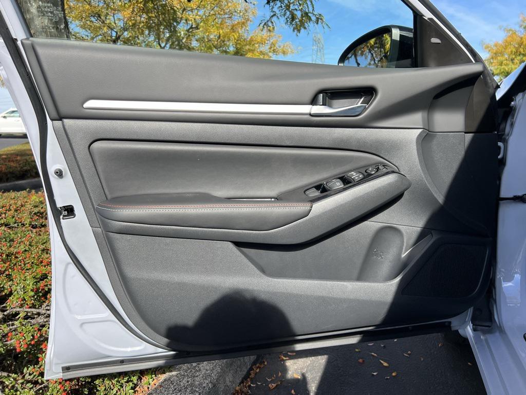 new 2025 Nissan Altima car, priced at $32,562