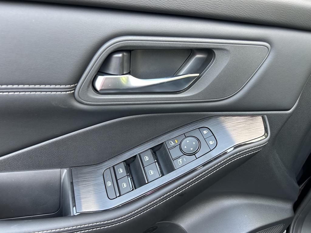 new 2026 Nissan Rogue car, priced at $34,647