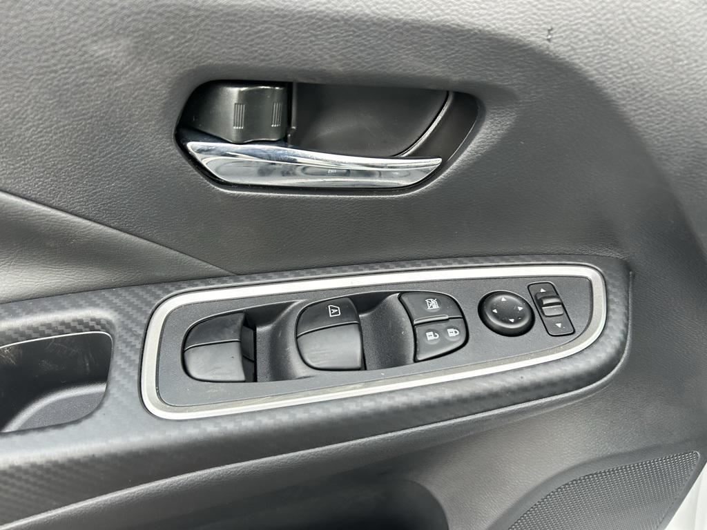 new 2025 Nissan Versa car, priced at $21,963