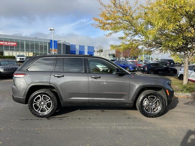 used 2022 Jeep Grand Cherokee car, priced at $38,298