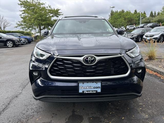 used 2023 Toyota Highlander car, priced at $42,000