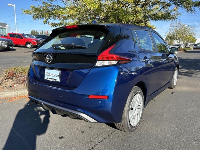 new 2025 Nissan Leaf car, priced at $29,280