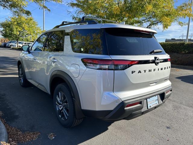 new 2024 Nissan Pathfinder car, priced at $44,180