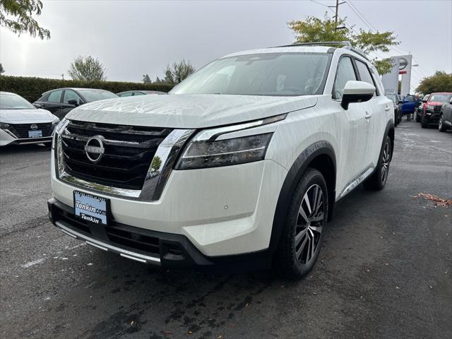 new 2024 Nissan Pathfinder car, priced at $54,725