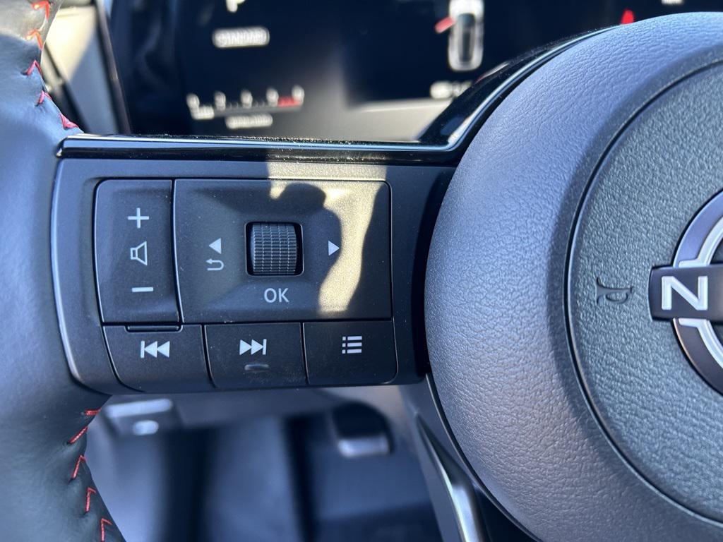 new 2025 Nissan Kicks car, priced at $27,239