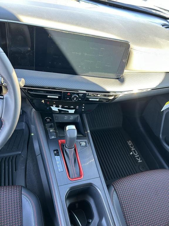 new 2025 Nissan Kicks car, priced at $27,239