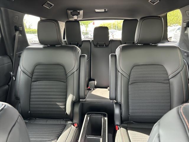new 2025 Nissan Pathfinder car, priced at $43,967