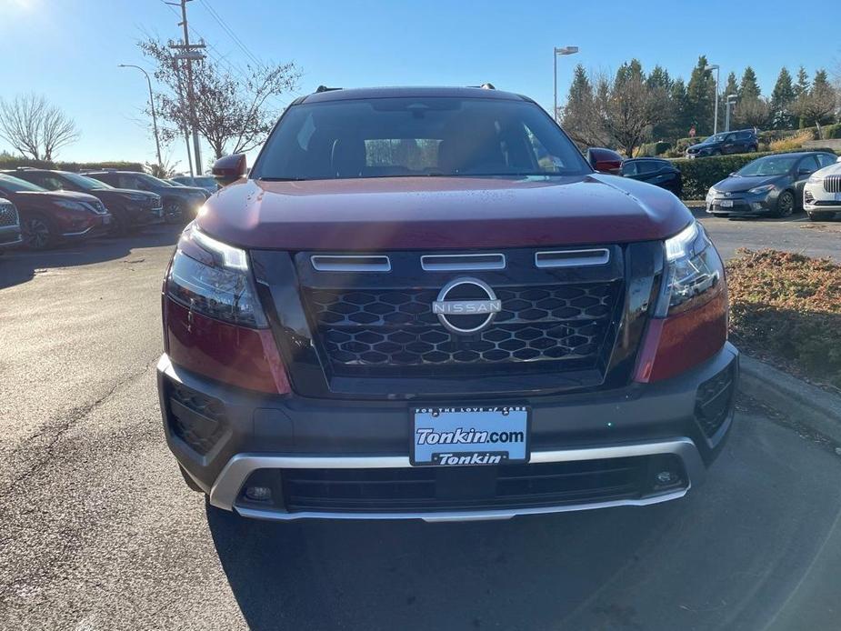 new 2024 Nissan Pathfinder car, priced at $45,950