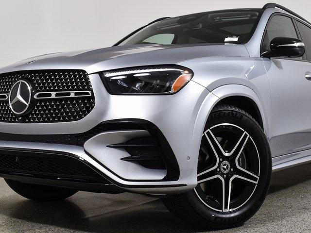 new 2025 Mercedes-Benz GLE 450 car, priced at $79,720