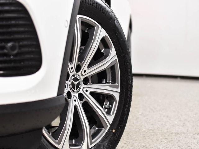 new 2025 Mercedes-Benz GLC 300 car, priced at $54,725