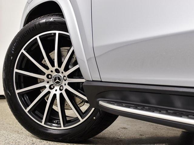new 2025 Mercedes-Benz GLS 580 car, priced at $119,975