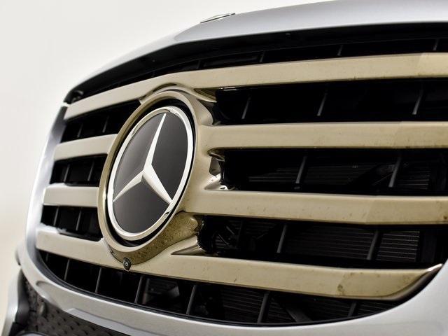 new 2025 Mercedes-Benz GLS 580 car, priced at $119,975