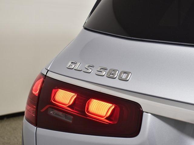 new 2025 Mercedes-Benz GLS 580 car, priced at $119,975