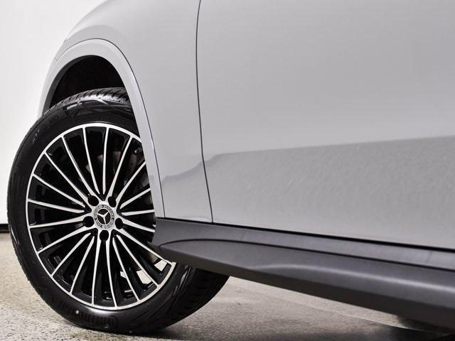 new 2025 Mercedes-Benz GLC 300 car, priced at $61,245