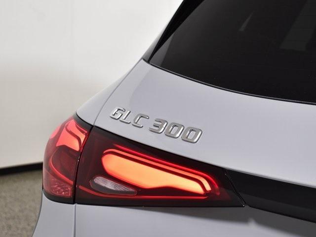 new 2025 Mercedes-Benz GLC 300 car, priced at $61,245