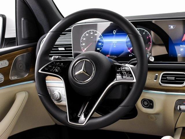 new 2025 Mercedes-Benz GLS 450 car, priced at $91,775
