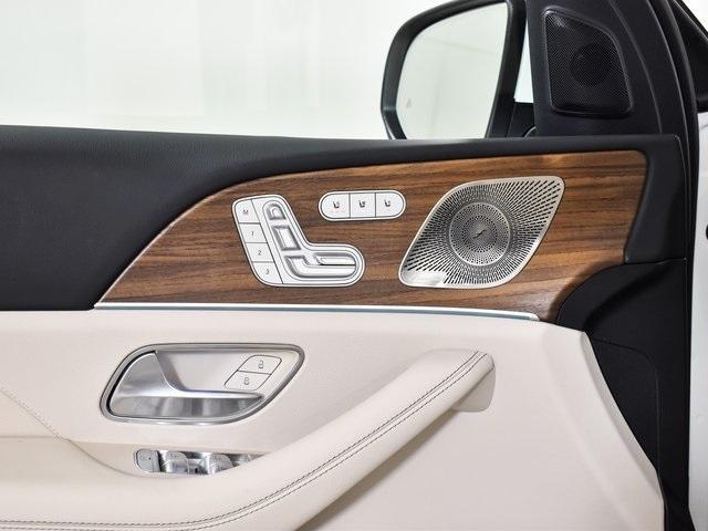 new 2025 Mercedes-Benz GLS 450 car, priced at $91,775