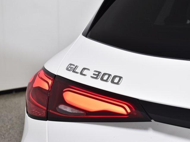 new 2025 Mercedes-Benz GLC 300 car, priced at $52,885