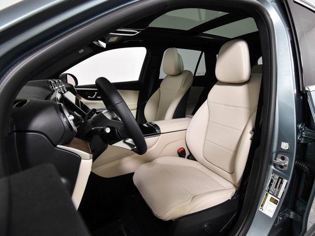 new 2025 Mercedes-Benz GLC 300 car, priced at $55,705