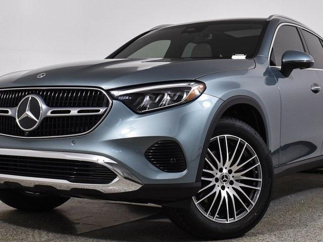 new 2025 Mercedes-Benz GLC 300 car, priced at $55,705