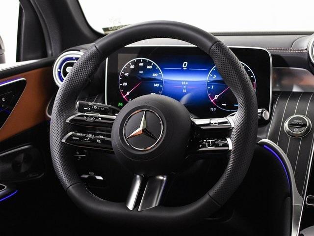 new 2025 Mercedes-Benz GLC 300 car, priced at $59,895