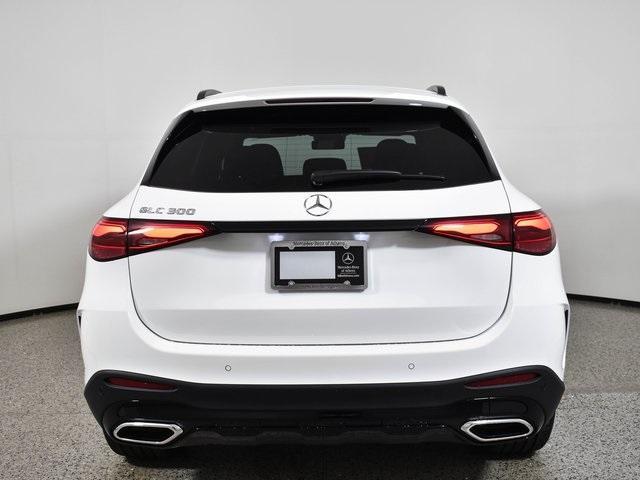 new 2025 Mercedes-Benz GLC 300 car, priced at $59,895