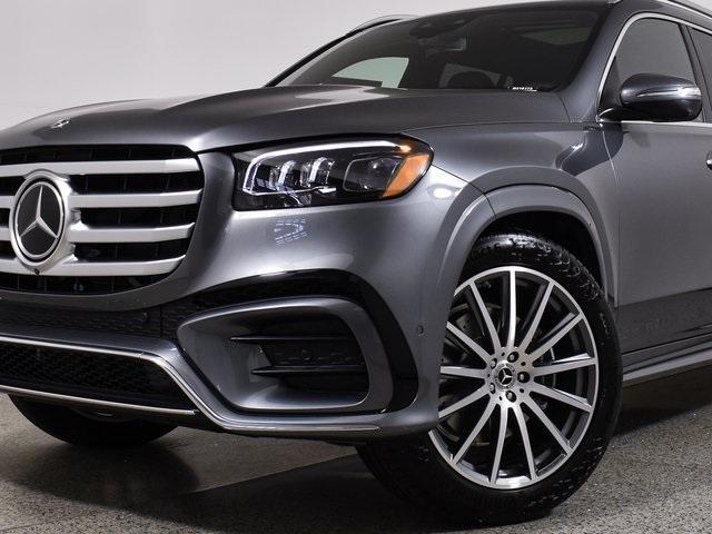 new 2025 Mercedes-Benz GLS 450 car, priced at $96,495