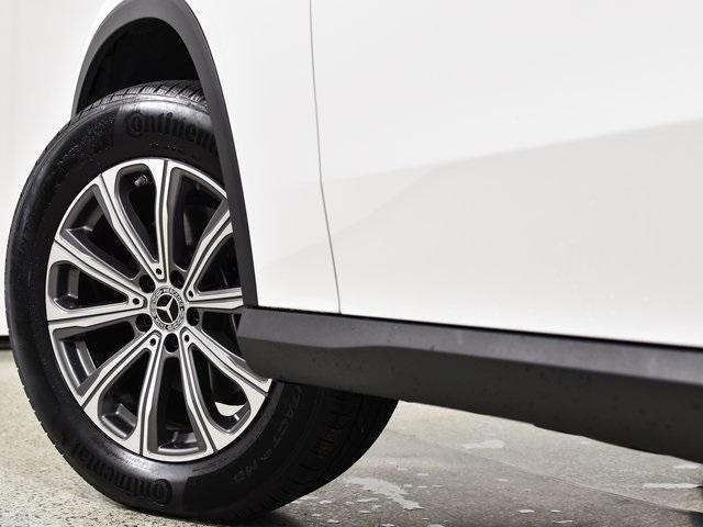 used 2024 Mercedes-Benz GLC 300 car, priced at $44,825