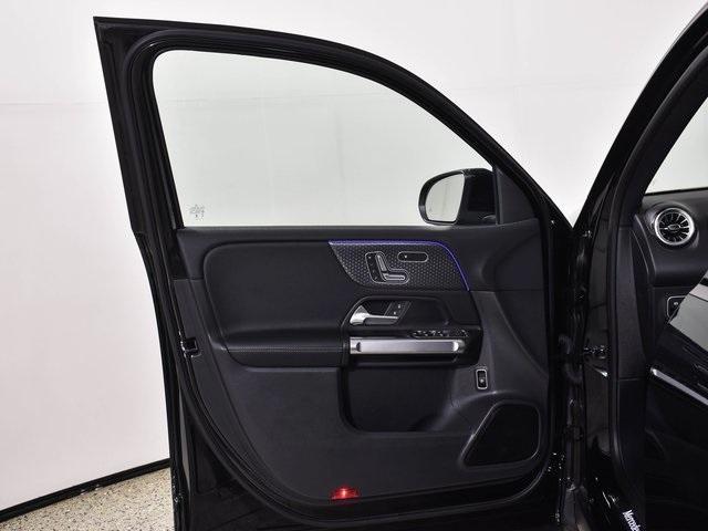 used 2024 Mercedes-Benz GLB 250 car, priced at $43,886