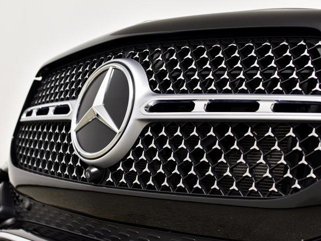 used 2024 Mercedes-Benz GLE 450 Plug-In Hybrid car, priced at $63,449