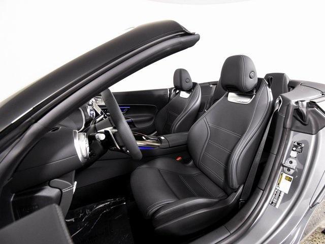 new 2025 Mercedes-Benz AMG SL 43 car, priced at $121,435