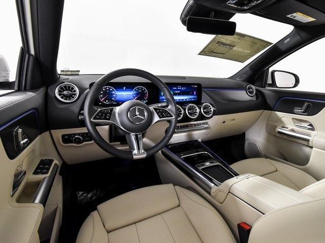 new 2025 Mercedes-Benz GLA 250 car, priced at $45,650