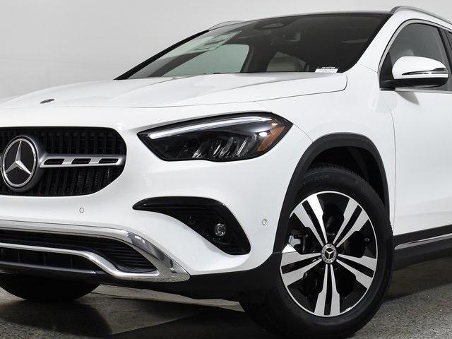 new 2025 Mercedes-Benz GLA 250 car, priced at $45,650