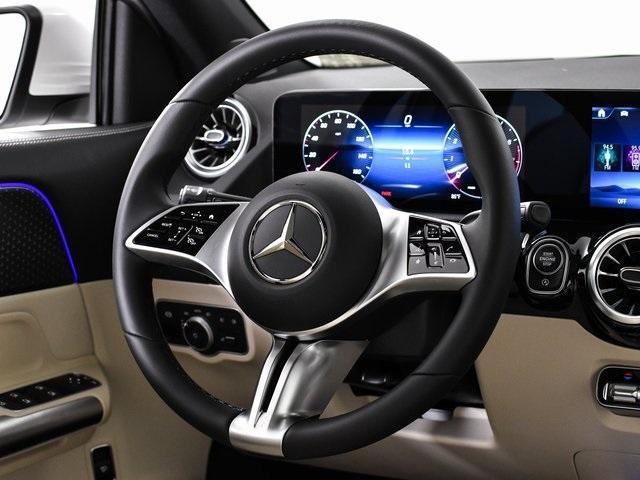 new 2025 Mercedes-Benz GLA 250 car, priced at $45,650